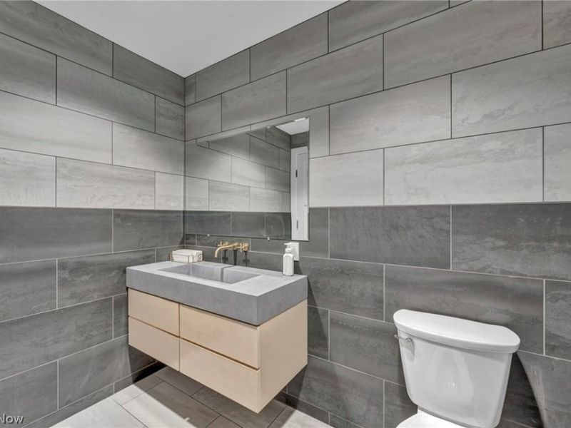 8425 Station Street, Mentor, OH 44060 Photo 32