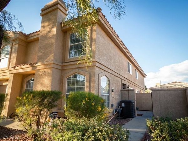 2816 Briar Knoll Drive, Henderson, NV 89074