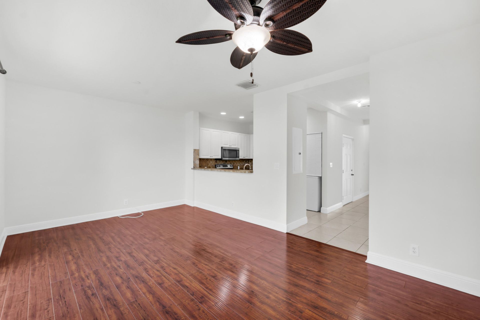 2581 Riverside Drive, Coral Springs, FL 33065 Photo