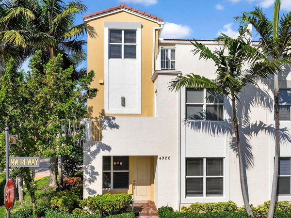 4920 NW 15th Avenue, Boca Raton, FL 33431