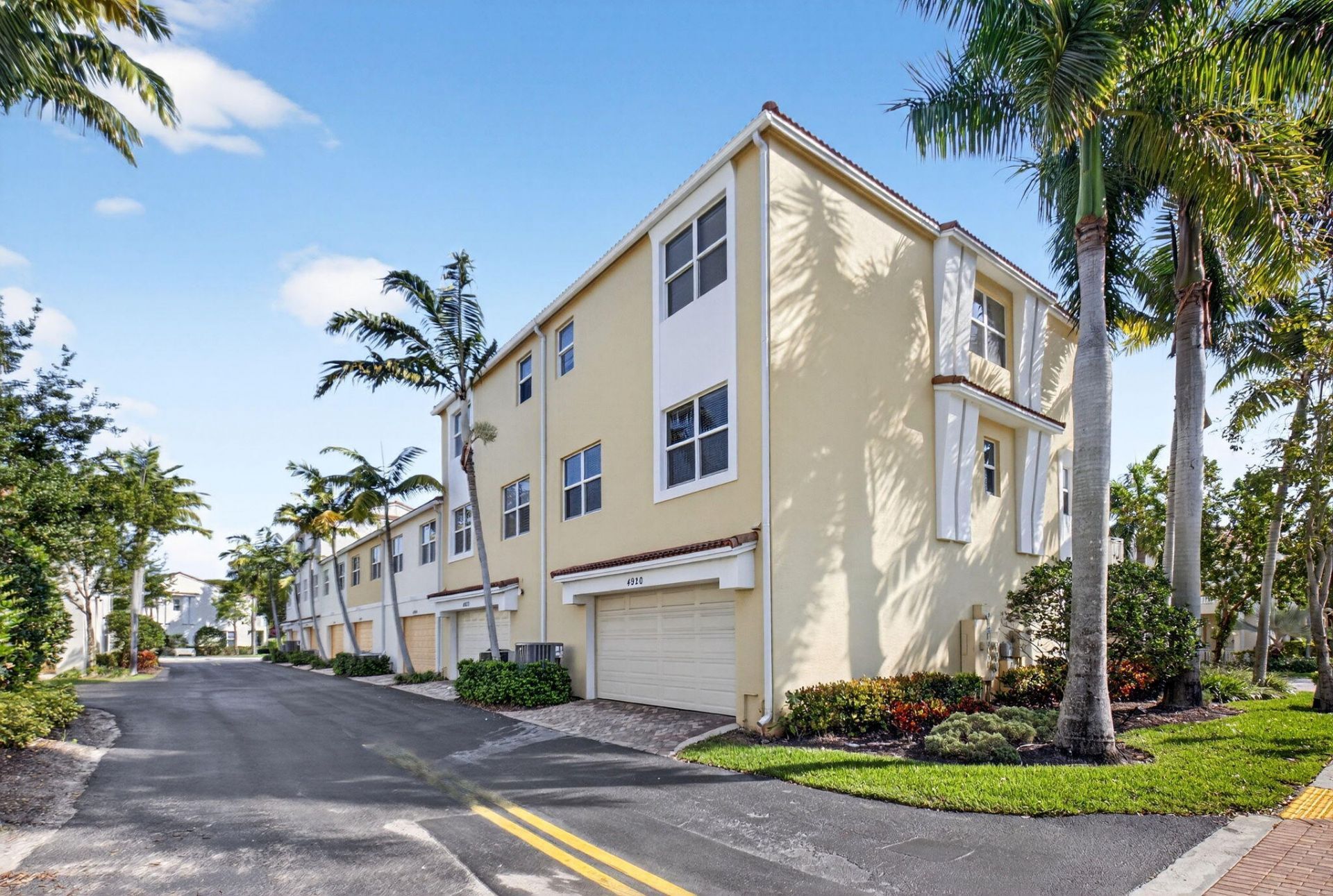 4920 NW 15th Avenue, Boca Raton, FL 33431 Photo