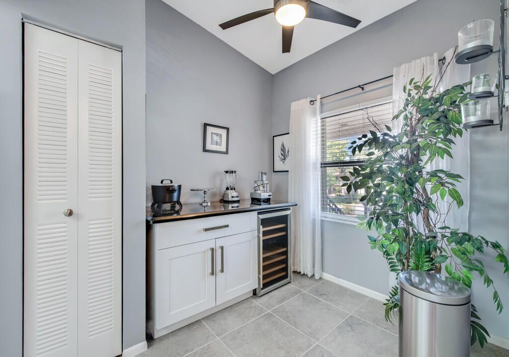 7915 Willow Spring Drive, Unit 1223, Lake Worth, FL 33467 Photo