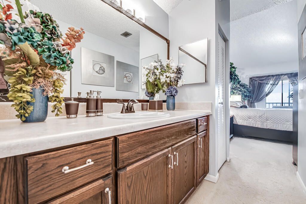 7915 Willow Spring Drive, Unit 1223, Lake Worth, FL 33467 Photo