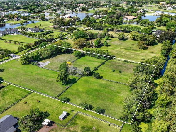 10245 La Reina Road, Delray Beach, FL 33446