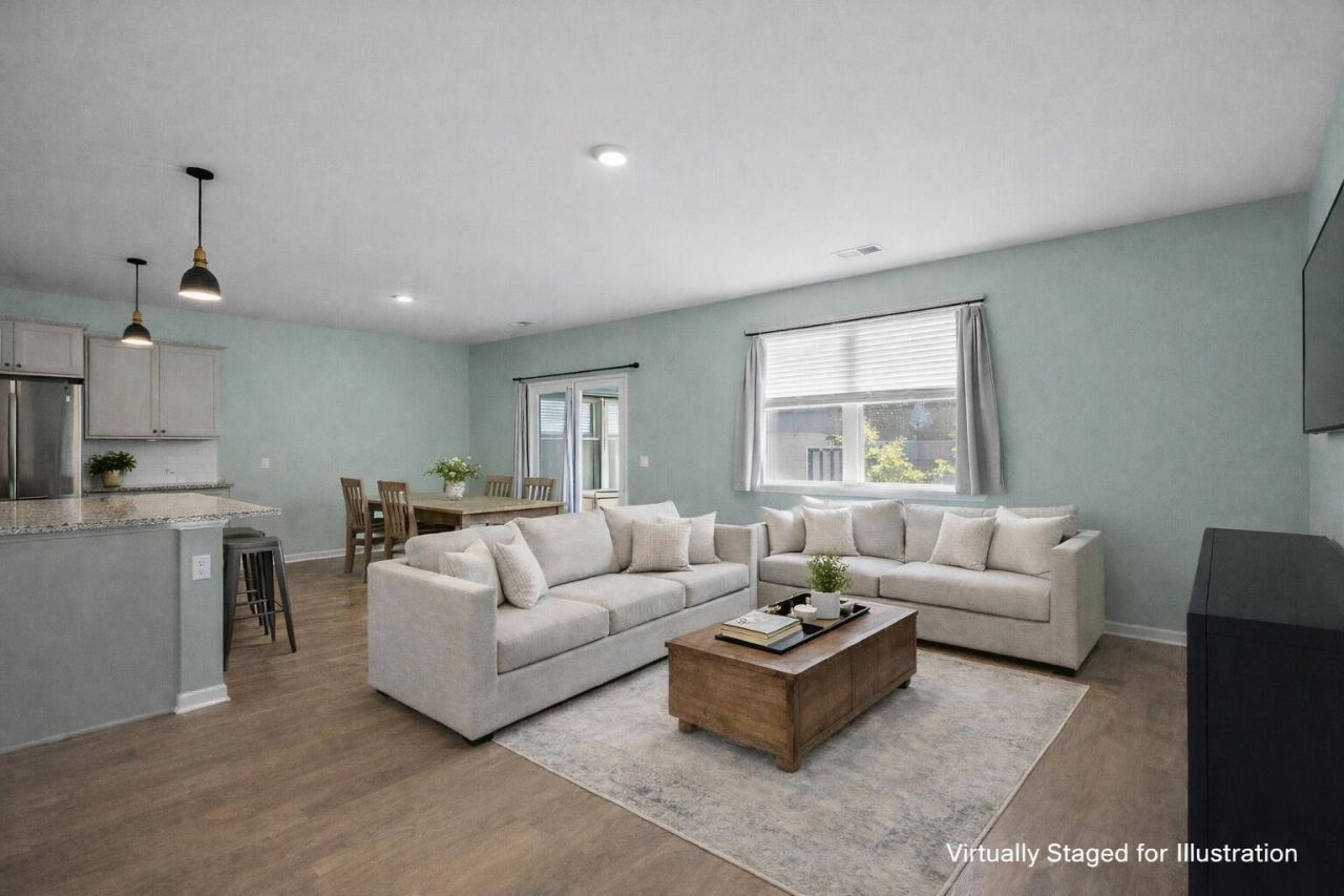 648 Silver Spruce Street Photo 7