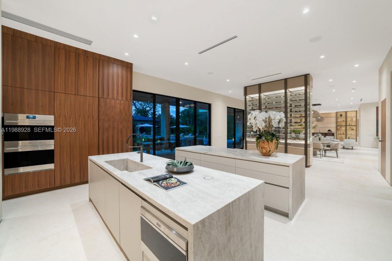 5545 SW 81st Ter , Miami, FL 33143 Photo