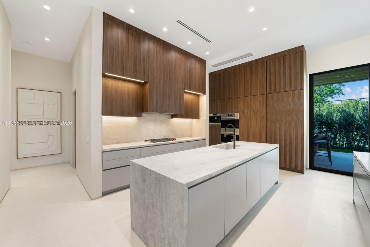 5545 SW 81st Ter , Miami, FL 33143 Photo