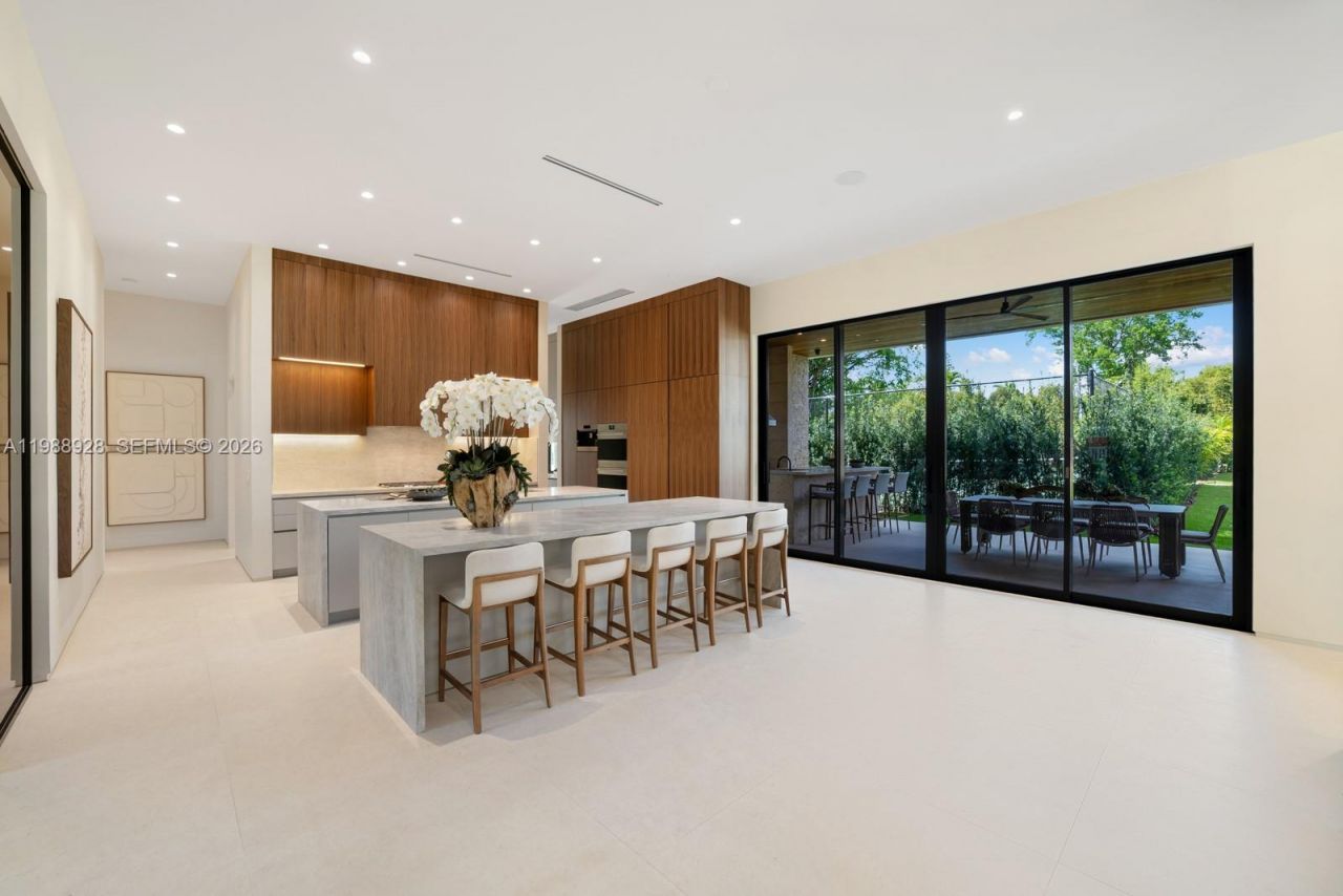 5545 SW 81st Ter , Miami, FL 33143 Photo