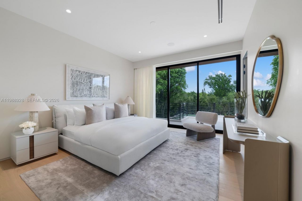 5545 SW 81st Ter , Miami, FL 33143 Photo