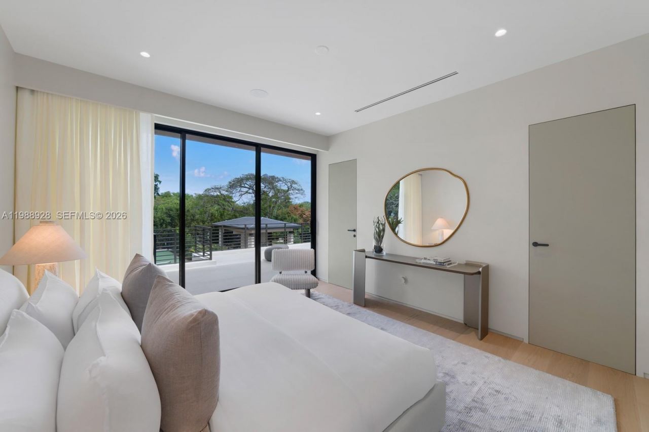 5545 SW 81st Ter , Miami, FL 33143 Photo