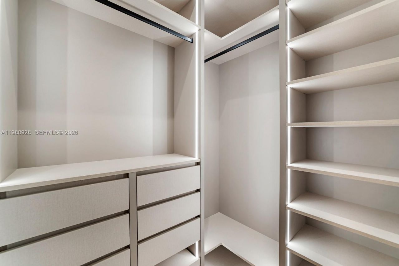 5545 SW 81st Ter , Miami, FL 33143 Photo