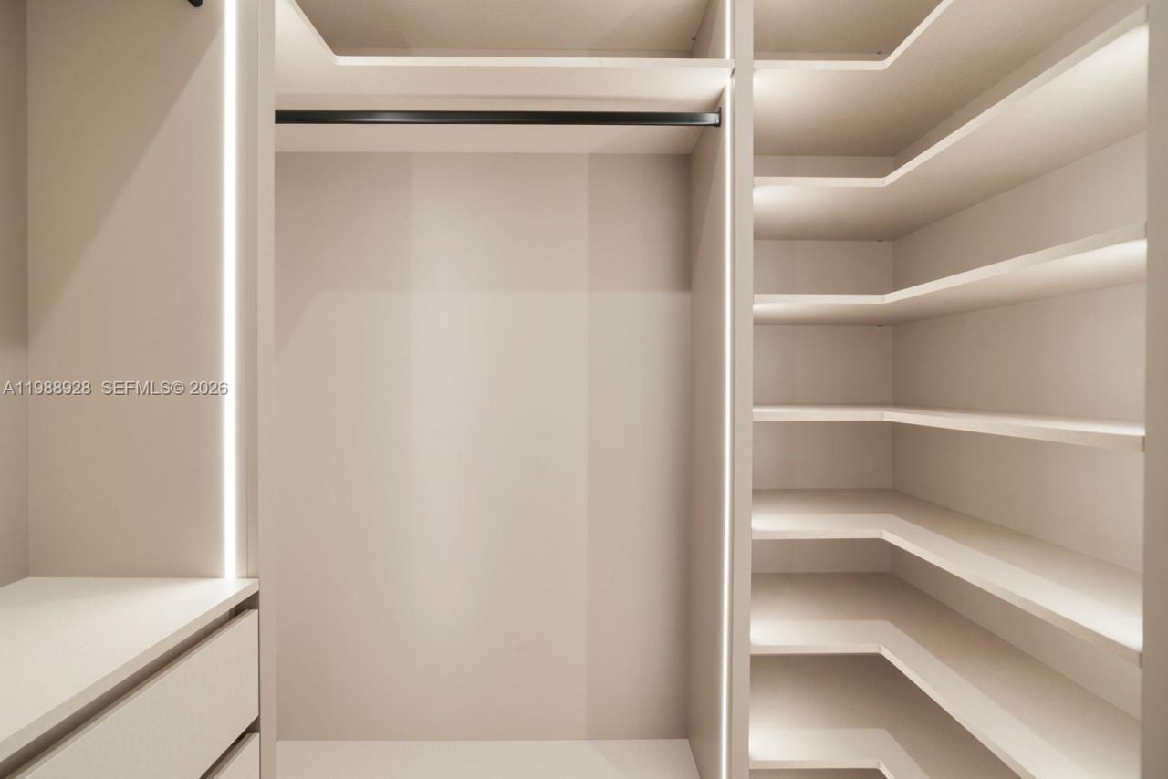 5545 SW 81st Ter , Miami, FL 33143 Photo