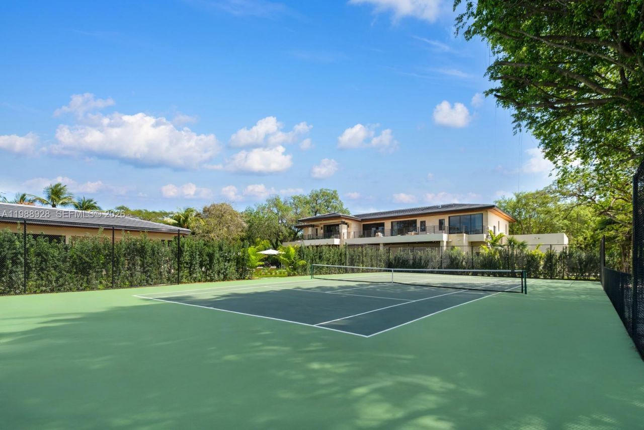 5545 SW 81st Ter , Miami, FL 33143 Photo