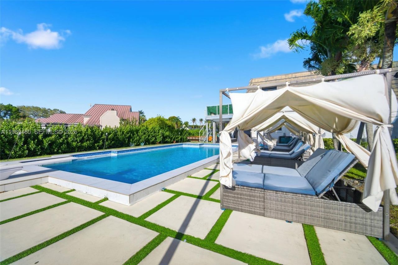 2201 SW 115th Ter , Davie, FL 33325 Photo