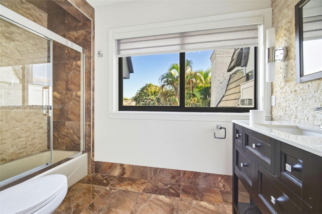 2201 SW 115th Ter , Davie, FL 33325 Photo