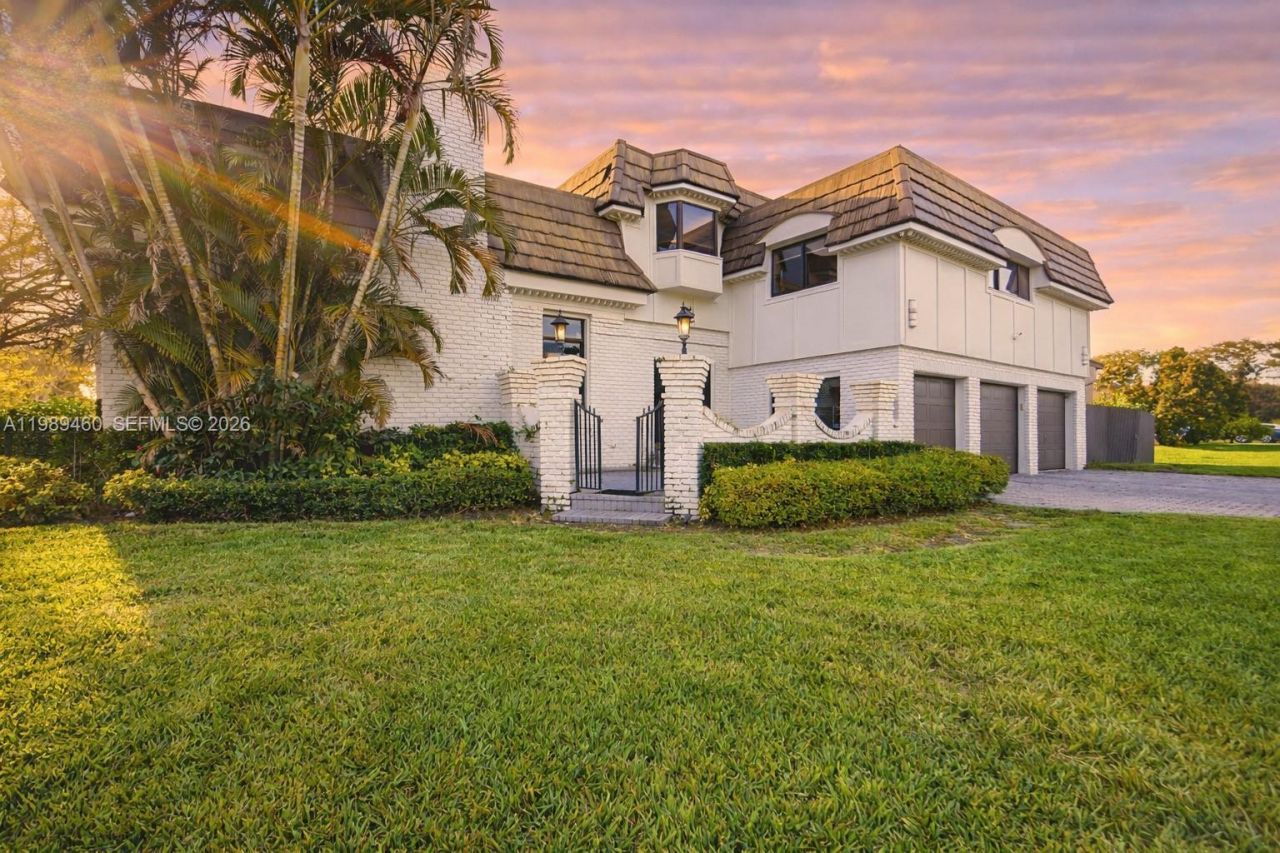 2201 SW 115th Ter , Davie, FL 33325 Photo