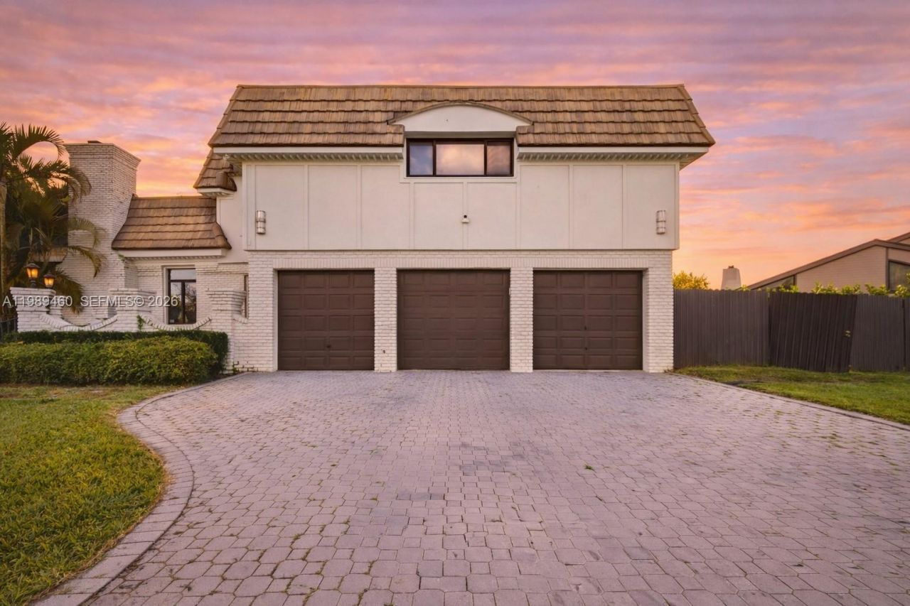 2201 SW 115th Ter , Davie, FL 33325 Photo