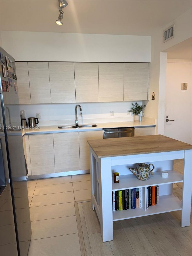 4250 Biscayne Blvd , Unit 1115, Miami, FL 33137 Photo