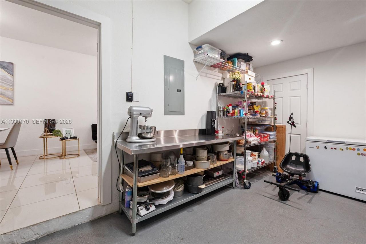 12748 SW 131st Ter, Miami, FL 33186 Photo