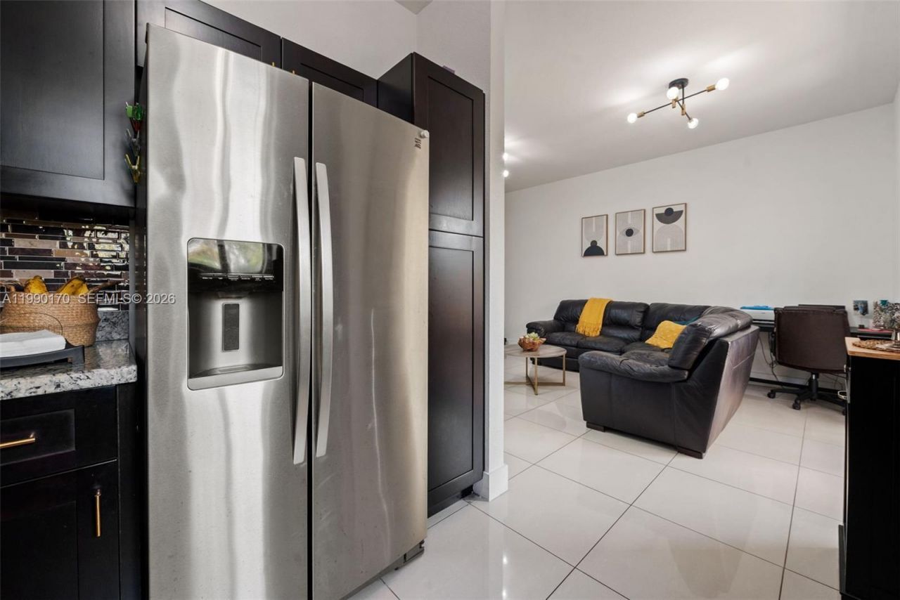 12748 SW 131st Ter, Miami, FL 33186 Photo