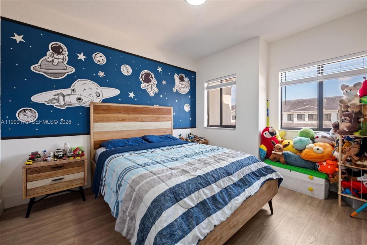 12748 SW 131st Ter, Miami, FL 33186 Photo