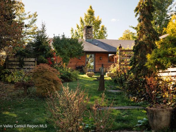 411 Texas Hill Road, Hillsdale, NY 12529