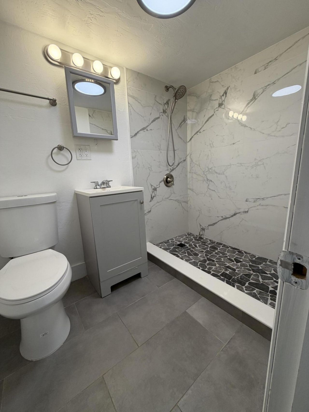 7 Sunset Road, Unit #2, Key Largo, FL 33037 Photo