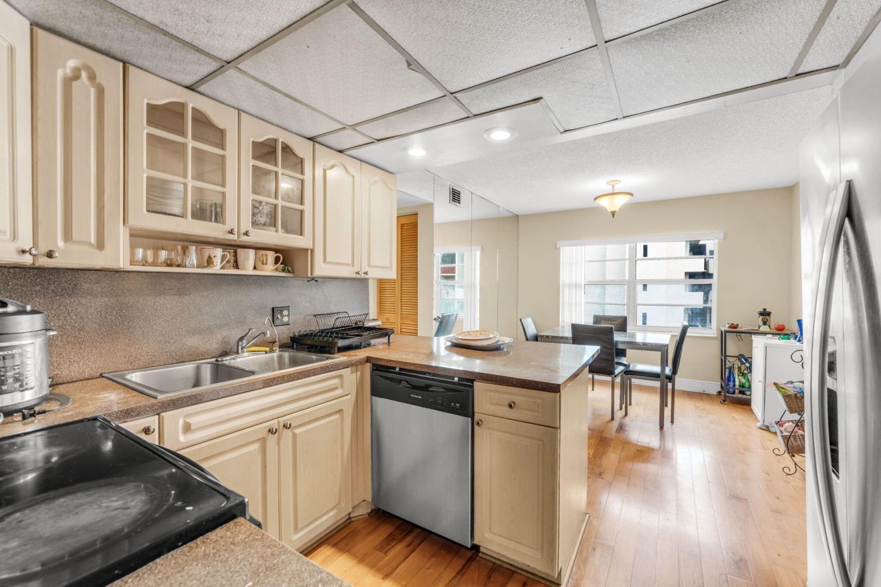 10641 SW 108th Avenue, Unit APT 3D, Other, FL 00000 Photo