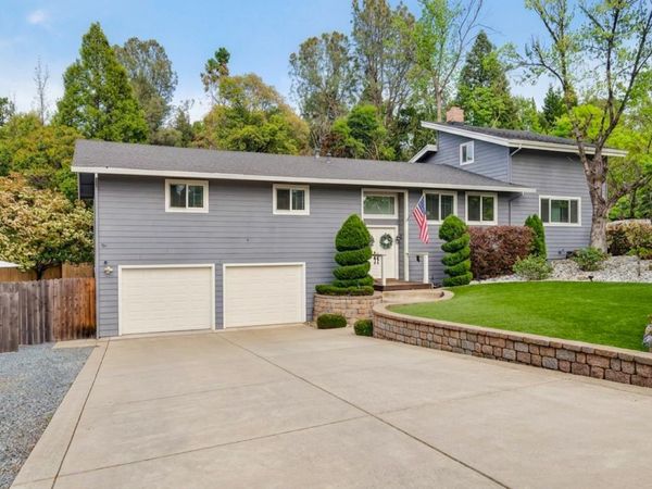 12631 Eckard Way, Auburn, CA 95603