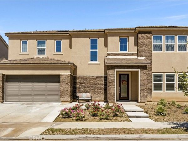 17721 Ridgeline Court, Saugus, CA 91350
