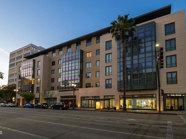 345 E Colorado Boulevard, Unit 302, Pasadena, CA 91101