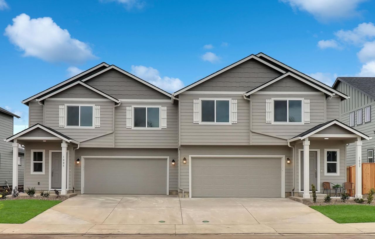 21441 N E Livingston Drive, Bend, OR 97701 Main Photo