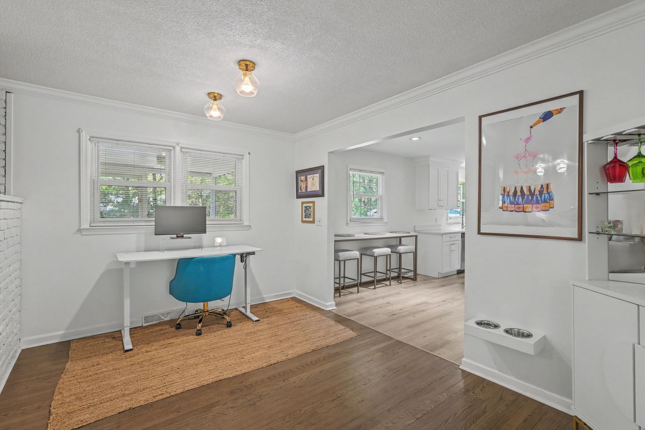 737 Canary Drive Photo 14