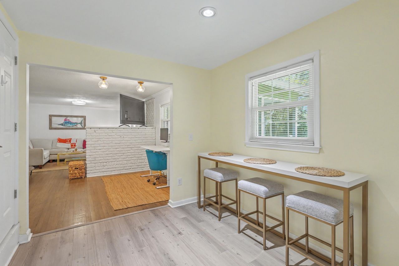 737 Canary Drive Photo 16