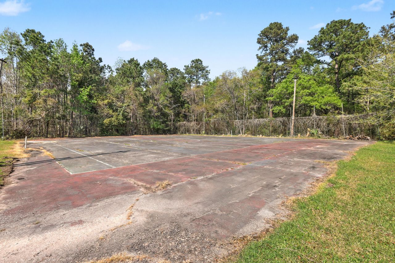 737 Canary Drive Photo 43