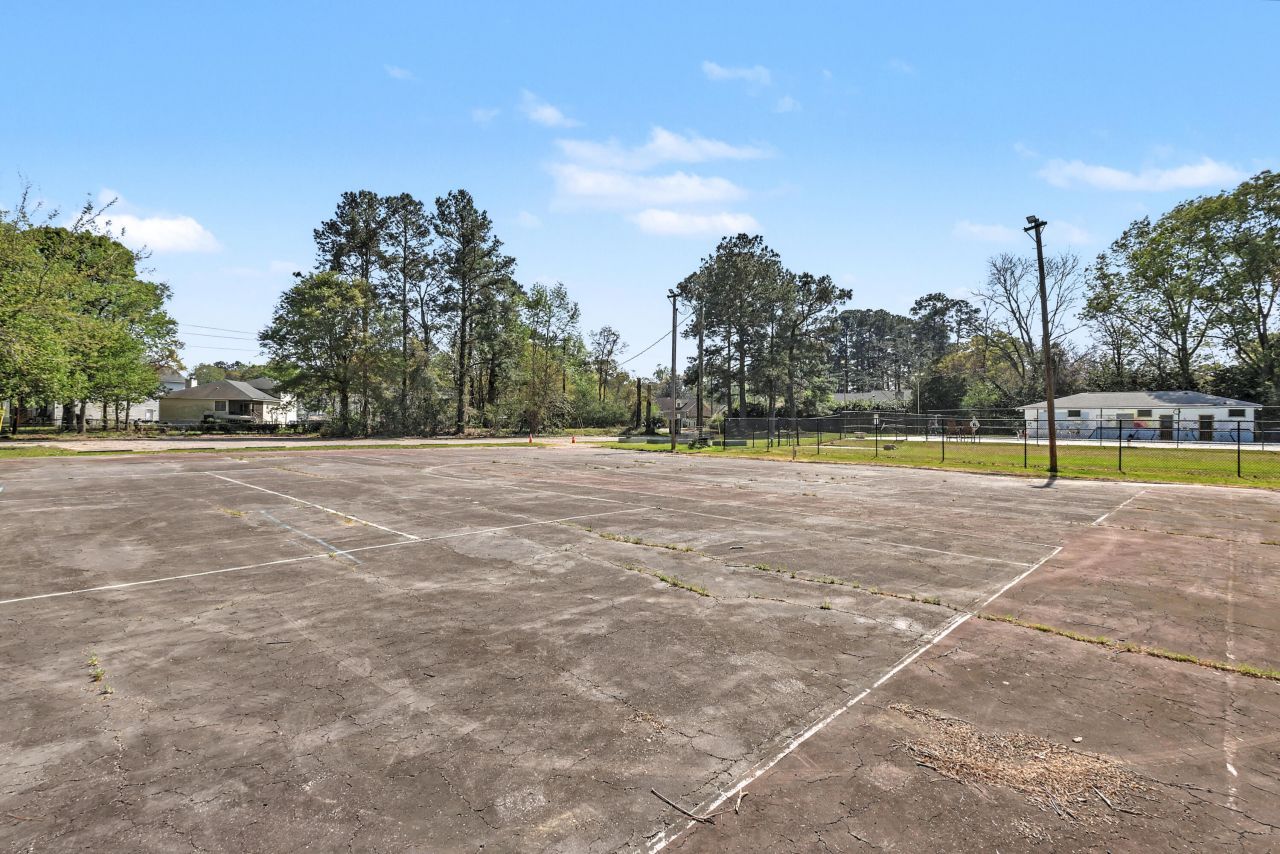 737 Canary Drive Photo 45