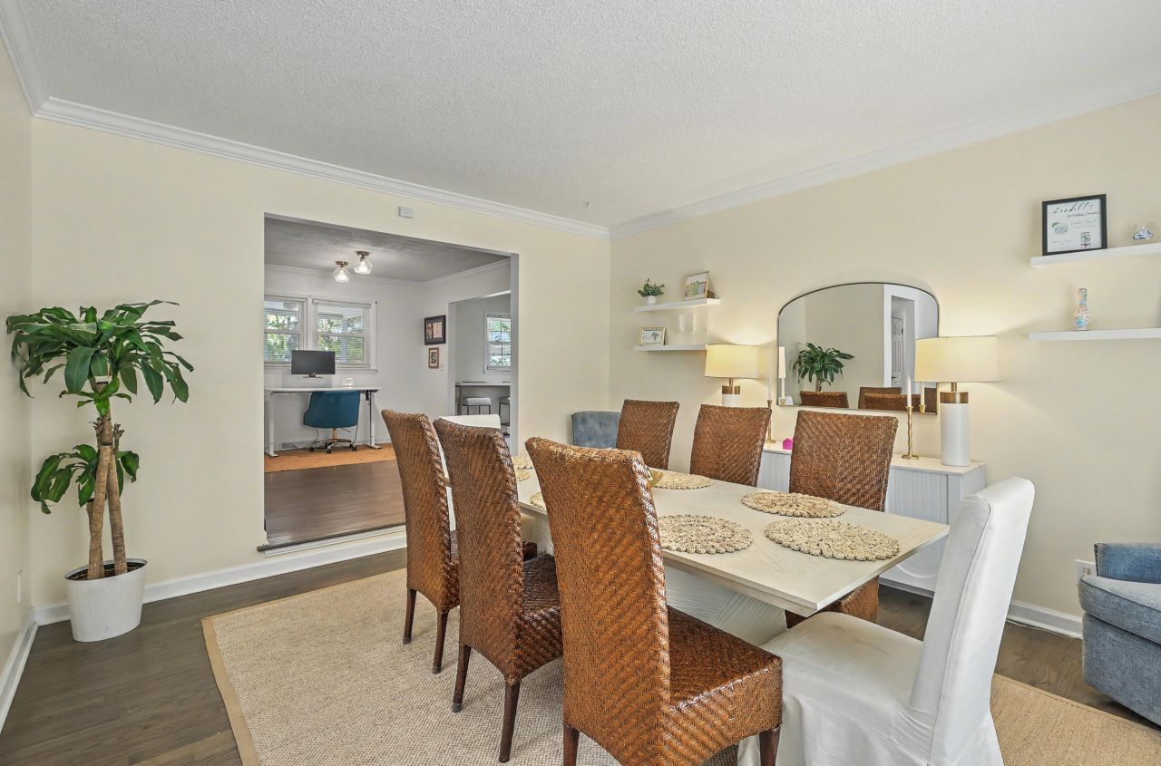 737 Canary Drive Photo 5