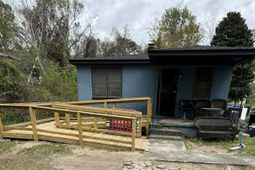 728 Eagle Street photo 4