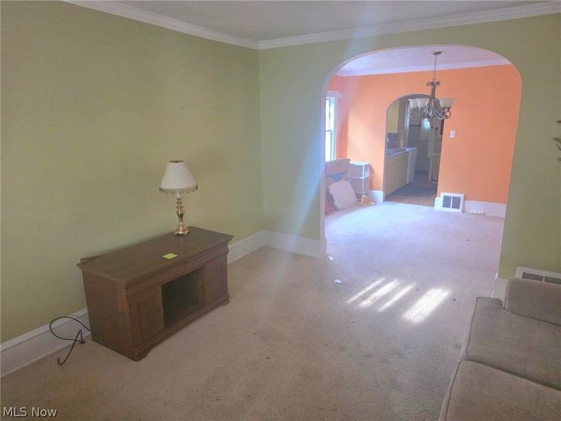 646 Columbia Avenue, Akron, OH 44310 Photo 4