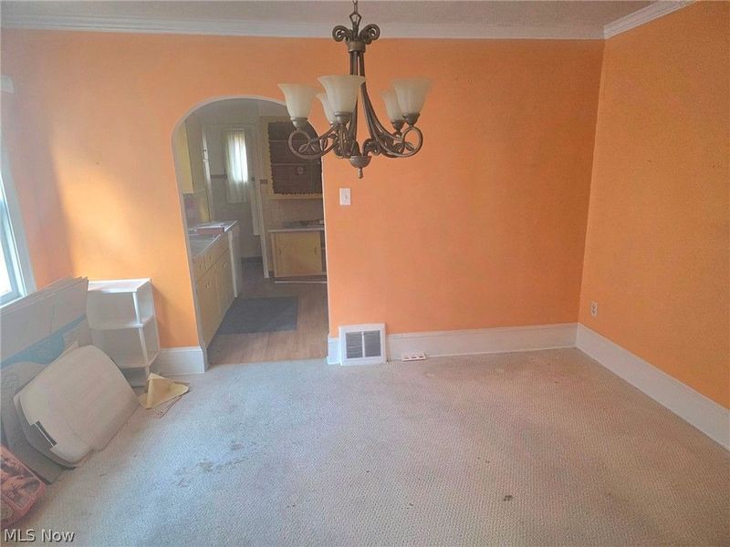 646 Columbia Avenue, Akron, OH 44310 Photo 5