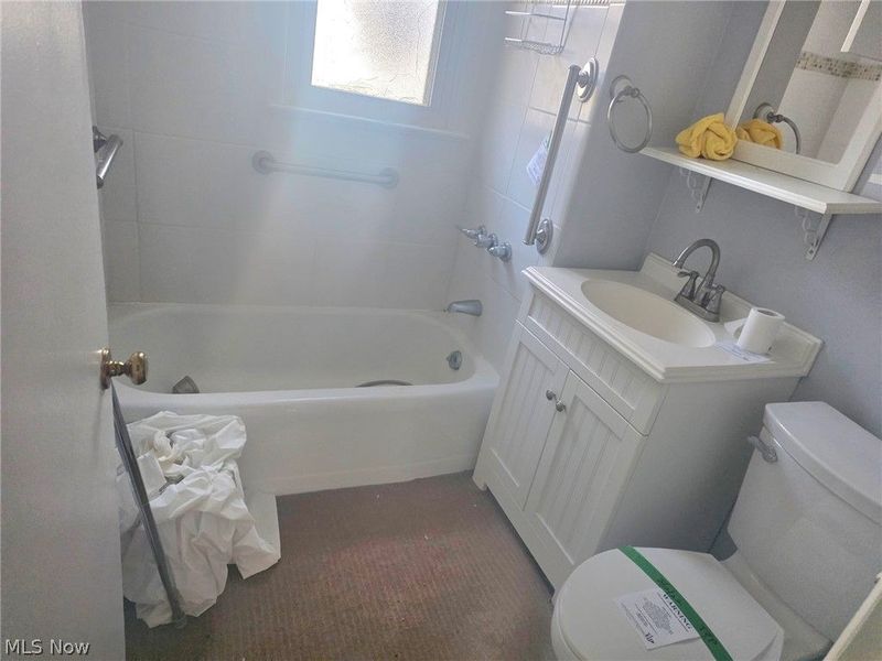 646 Columbia Avenue, Akron, OH 44310 Photo 7