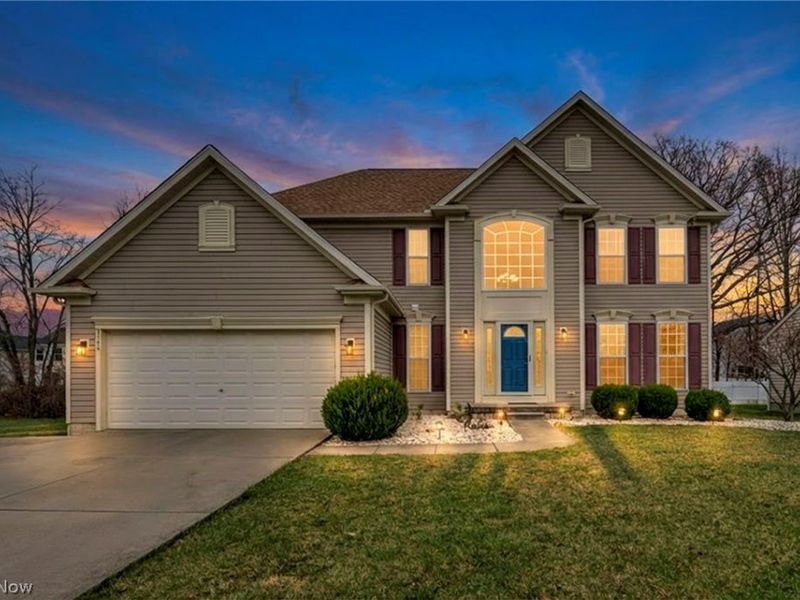 4195 Jenee Drive , Lorain, OH 44053 Photo 1