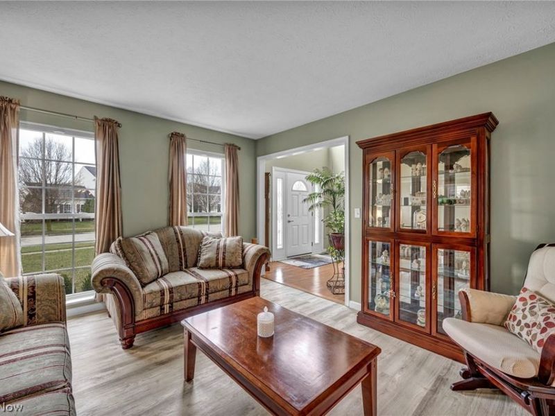 4195 Jenee Drive , Lorain, OH 44053 Photo 21