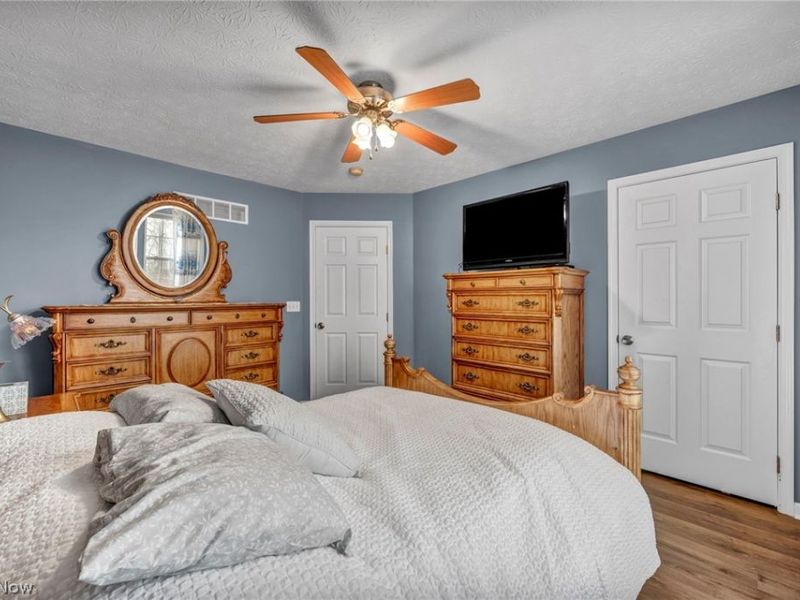 4195 Jenee Drive , Lorain, OH 44053 Photo 35