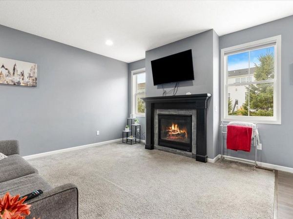 4372 Corn Silk Lane, Woodbury, MN 55129