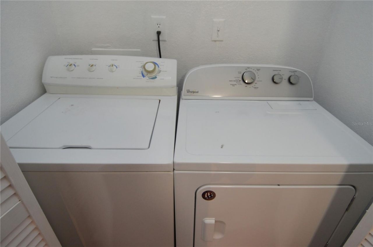 10265 Gandy Boulevard N, Unit 907, Saint Petersburg, FL 33702 Photo