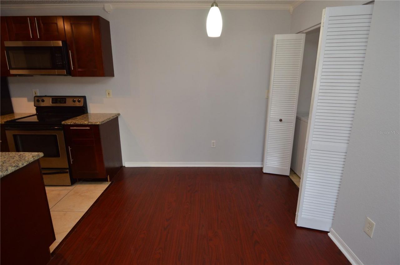 10265 Gandy Boulevard N, Unit 907, Saint Petersburg, FL 33702 Photo