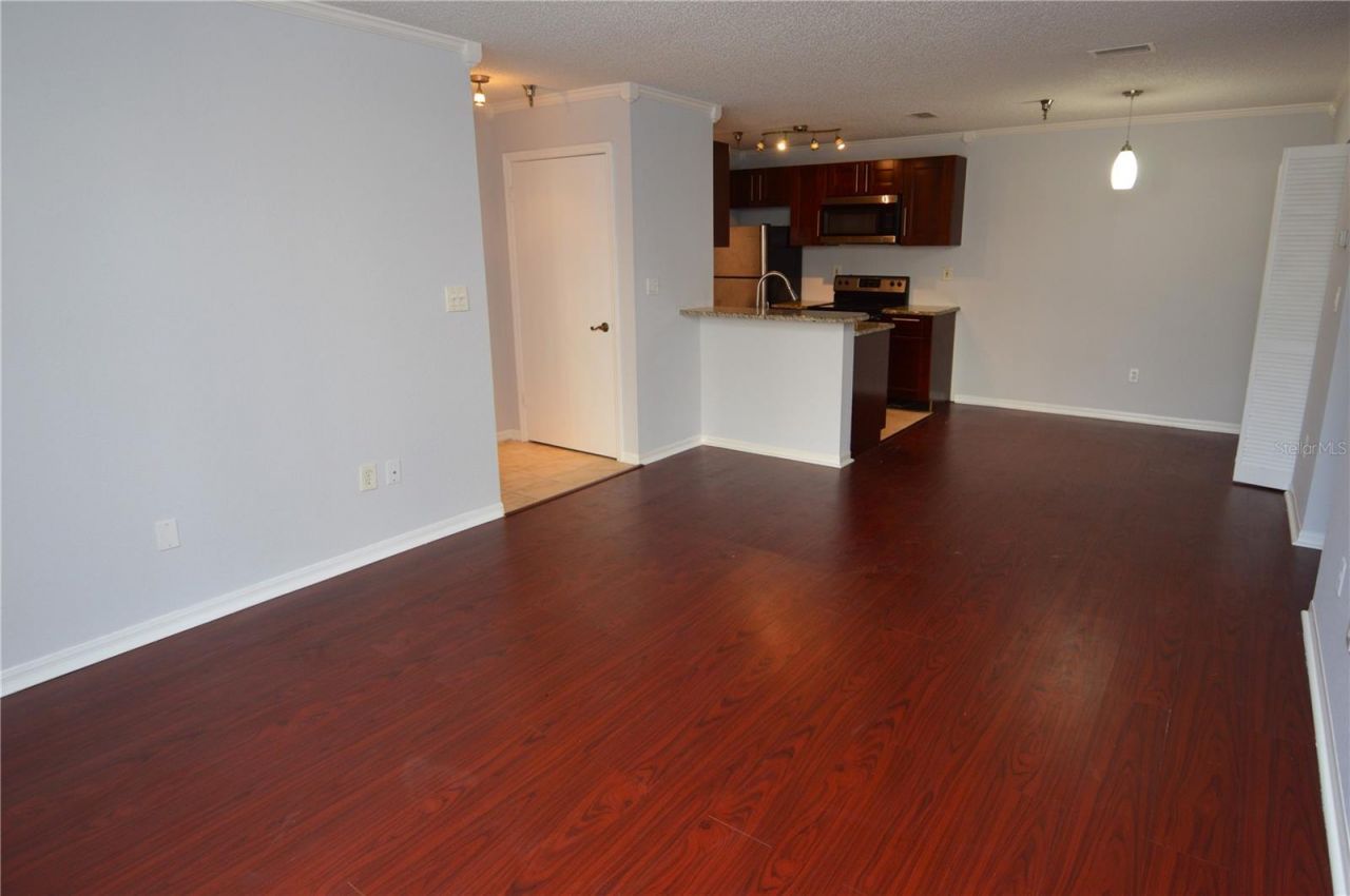 10265 Gandy Boulevard N, Unit 907, Saint Petersburg, FL 33702 Photo