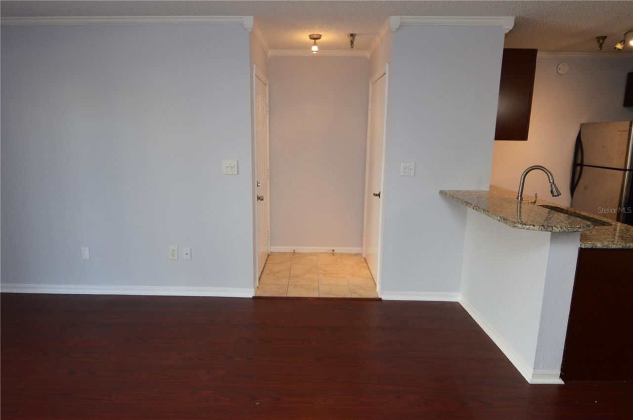 10265 Gandy Boulevard N, Unit 907, Saint Petersburg, FL 33702 Photo