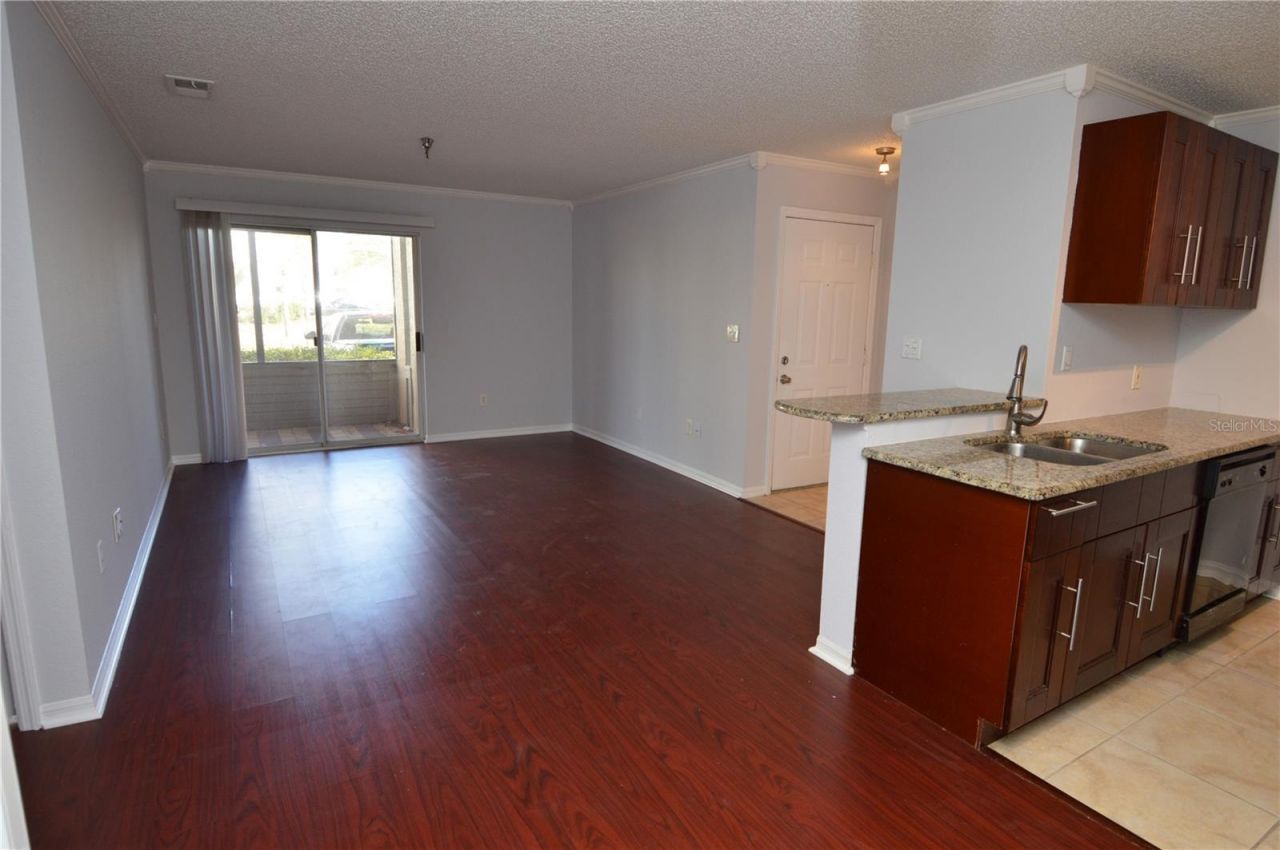 10265 Gandy Boulevard N, Unit 907, Saint Petersburg, FL 33702 Photo